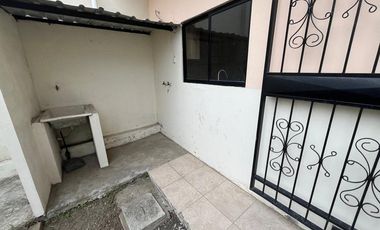 casa con local comercial de venta en Montecristi