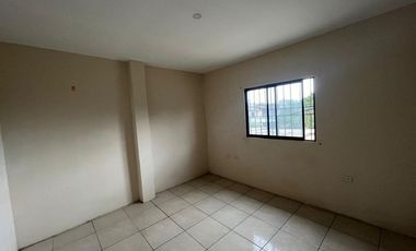 casa con local comercial de venta en Montecristi