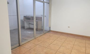 LINDA CASA 260M2 CERCA AL JOCKEY EN SAN BORJA