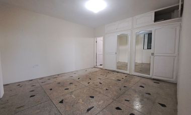 departamento de arriendo en manta zona centro L/F