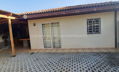 Hermosa Casa de un Piso en Condominio Privado – Seguridad, Comodidad y Excelente Ubicación en La Cruz