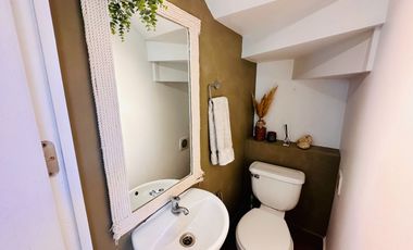En venta casa de 3D3B con piscina