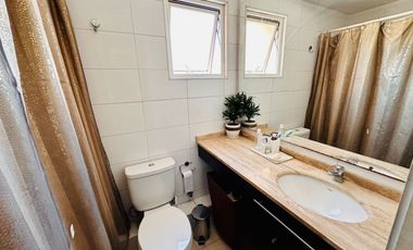 En venta casa de 3D3B con piscina