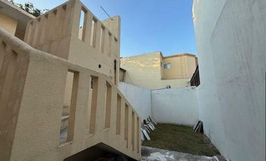 Excelente casa en col. Petrolera muy bien ubicada