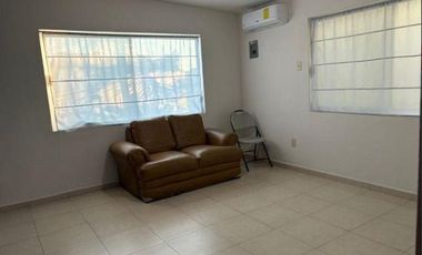 Excelente casa en col. Petrolera muy bien ubicada