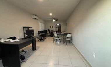 Excelente casa en col. Petrolera muy bien ubicada
