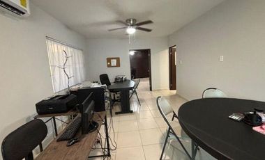 Excelente casa en col. Petrolera muy bien ubicada