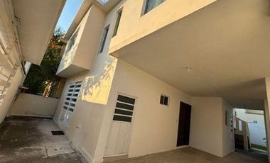 Excelente casa en col. Petrolera muy bien ubicada