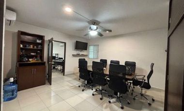 Excelente casa en col. Petrolera muy bien ubicada