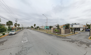 Casa en Venta; REMATE BANCARIO !!; C. Montreal, Hacienda Las Fuentes, Reynosa Tamaulipas