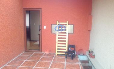 Elegante villa en venta Urb. Privada sector residencial Gran Aki - Narancay
