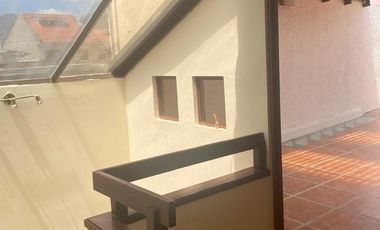 Elegante villa en venta Urb. Privada sector residencial Gran Aki - Narancay