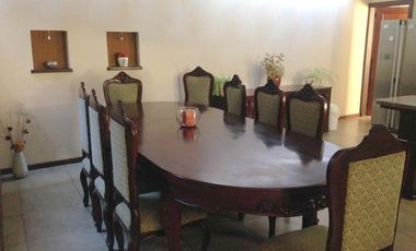 Elegante villa en venta Urb. Privada sector residencial Gran Aki - Narancay