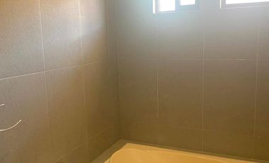 Elegante villa en venta Urb. Privada sector residencial Gran Aki - Narancay