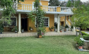 Ofrezco Quinta en Venta en Cadereyta Jimenez