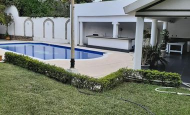 Ofrezco Quinta en Venta en Cadereyta Jimenez