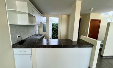 EN RENTA CASA DÚPLEX VALLE DE LOS CHILLOS (A TRES MINUTOS DEL TUTY)