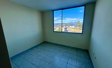 EN RENTA CASA DÚPLEX VALLE DE LOS CHILLOS (A TRES MINUTOS DEL TUTY)