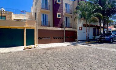 Bonito Loft amueblado en renta a espaldas de Av. Periodismo.