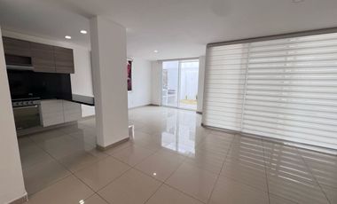 Casa en renta en Lomas de Angelopolis III