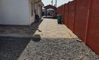 SE ARRIENDA CASA AMOBLADA EN CONDOMINIO DE ALGARROBO