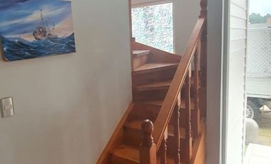 SE ARRIENDA CASA AMOBLADA EN CONDOMINIO DE ALGARROBO