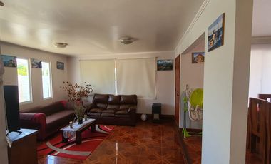SE ARRIENDA CASA AMOBLADA EN CONDOMINIO DE ALGARROBO