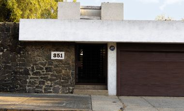 CASA EN VENTA EN JARDINES DEL PEDREGAL .