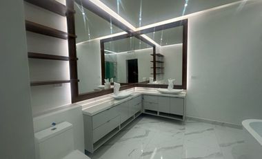 RESIDENCIA NUEVA DE UNA PLANTA EN CAMPOS ELISEOS