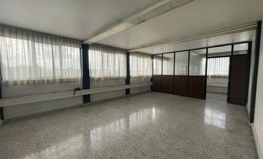 Oficinas en renta en Forjadores de Puebla, cerca de Periférico