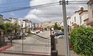 Hermosa Casa en venta, Paseo de las Bugambilias (REB)