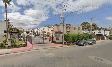 Hermosa Casa en venta, Paseo de las Bugambilias (REB)