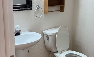 Casa amplia en zona tranquila