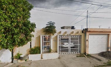 VENTA DE REMATE BANCARIO UBICADO EN PRADERAS DEL SUR, MONCLOVA, COAHUILA. -09