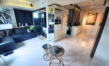 【RUSH SALE! 】Avida Riala Luxury Big 1BR / Highly Popular Condominium with an Excellent Location in Cebu City