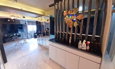 【RUSH SALE! 】Avida Riala Luxury Big 1BR / Highly Popular Condominium with an Excellent Location in Cebu City