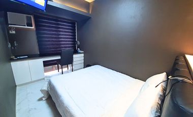 【RUSH SALE! 】Avida Riala Luxury Big 1BR / Highly Popular Condominium with an Excellent Location in Cebu City