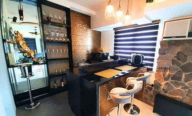 【RUSH SALE! 】Avida Riala Luxury Big 1BR / Highly Popular Condominium with an Excellent Location in Cebu City