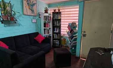 Vendo casa solida 3 D, amoblada, a 3 cuadras del metro H.El PIno.