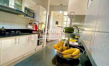 Ocasión!! VENTA DE MODERNO y AMPLIO DEPARTAMENTO EN SURCO CON DOS ESTACIONAMIENTOS