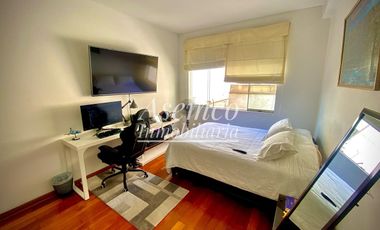Ocasión!! VENTA DE MODERNO y AMPLIO DEPARTAMENTO EN SURCO CON DOS ESTACIONAMIENTOS