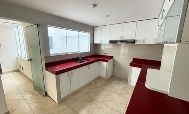 🏡 ¡DEPARTAMENTO EXCLUSIVO EN SURCO! | 156m² | 3 🛏️ | 2.5 🛁 | 2🚗