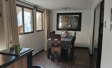 VENTA HERMOSA CASA ESQUINA CON LOCAL COMERCIAL EN QUINTA NORMAL