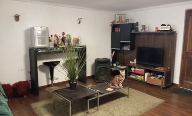 VENTA HERMOSA CASA ESQUINA CON LOCAL COMERCIAL EN QUINTA NORMAL
