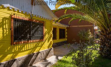 El Molle, Valle del Elqui, arriendo  de sitio de 674 m2, con casa, quincho y piscina. Avenida principal. $950.000