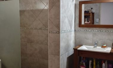 Paso Del Rey - Venta - Casa 4 Ambientes