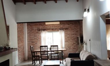 Paso Del Rey - Venta - Casa 4 Ambientes