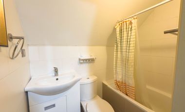 Casa fuera de condominio en Lomas san Sebastián