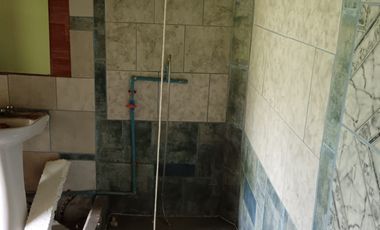 Parcela de 8000 mt2 con propiedad de 2D1B - EN VENTA