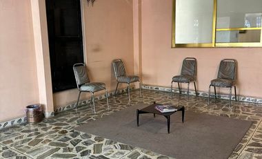 CASA IDEAL PARA NEGOCIO SOBRE AVENIDA PRINCIPAL en Colonia San Martín de las Pirámides, Estado de México